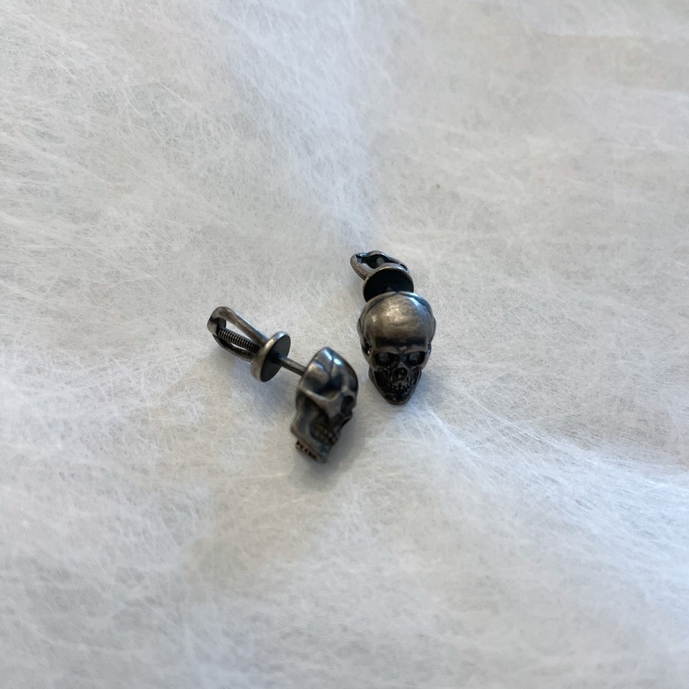 Sterling Silver Skull Stud Earrings | Oxidized Gothic Punk Jewelry | Halloween - Picture 2 of 5